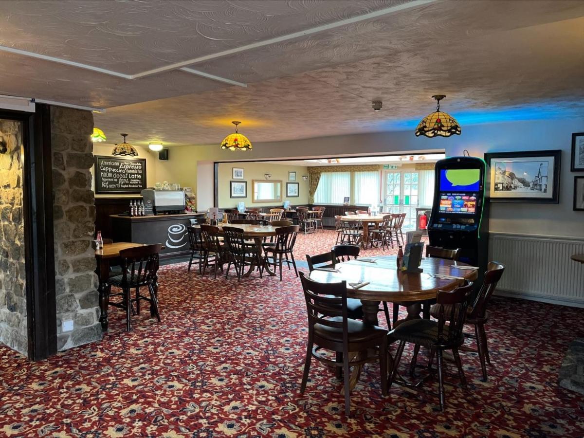 Savoy Country Inn St Clears Exterior foto